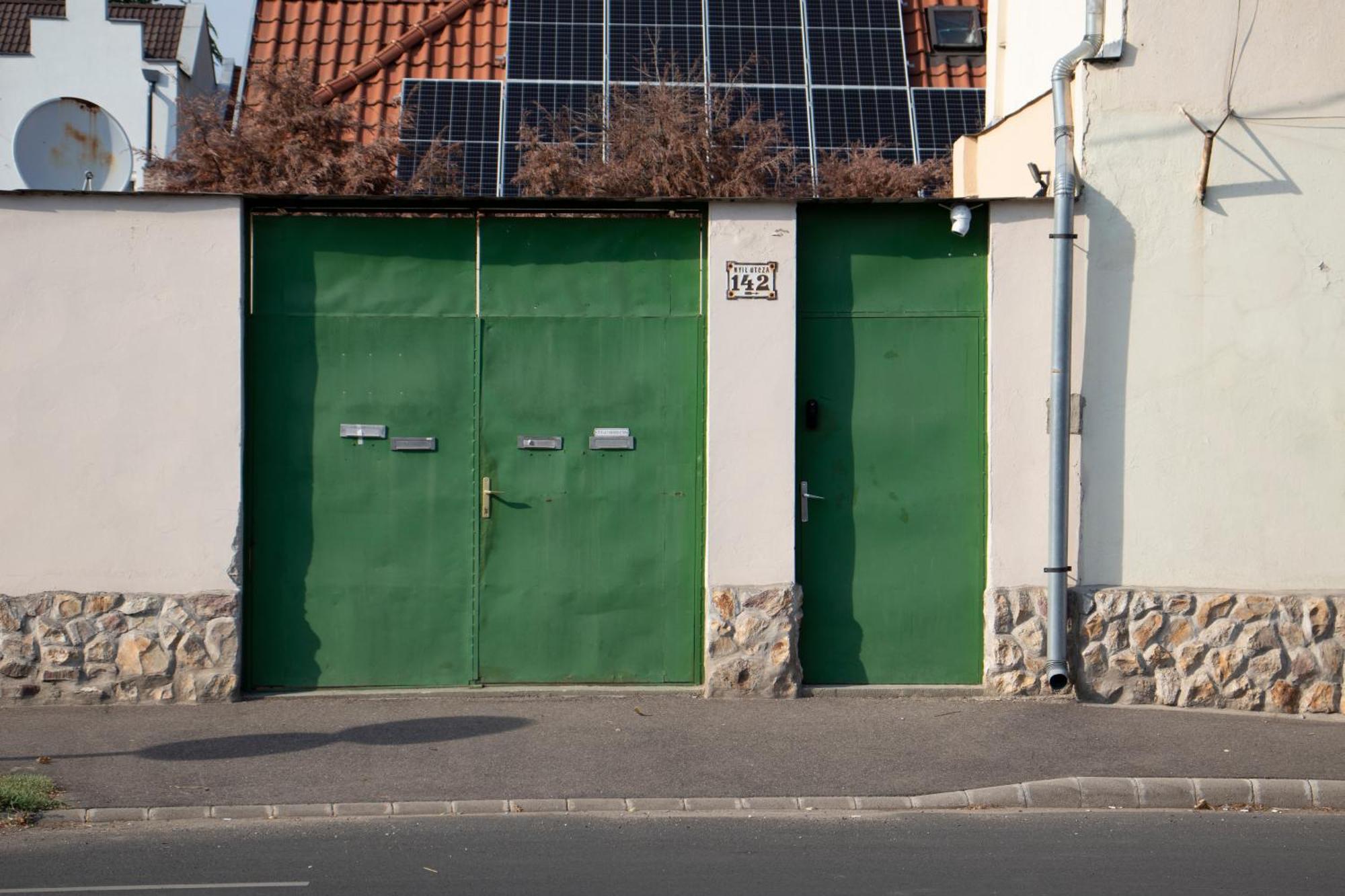 Civis Debrecen Hostel Exterior foto